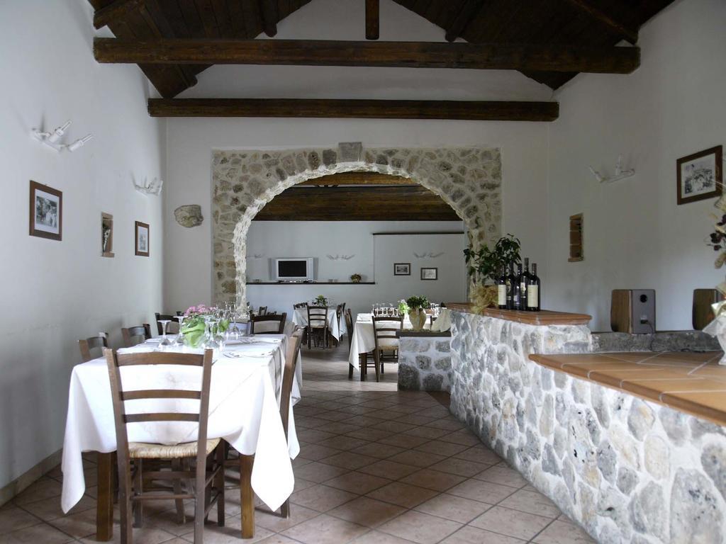 Appartamenti Il Capomandro Sant'Anatolia Exterior photo